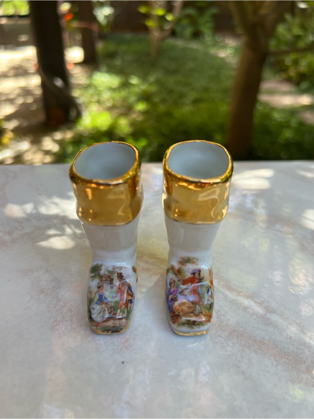 Limoges Miniature Pair of boots 
Porcelain -H 3"